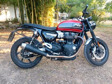 Triumph Speed Twin 1200 2019 si a scambi