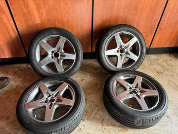 Cerchi in lega Mercedes Benz GLA AMG 18”.