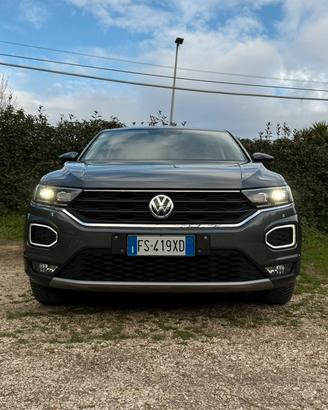 Volkswagen T-Roc Advanced 1.6