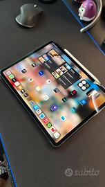 iPad Pro 12.9 (quarta generazione) 256gb + Pencil