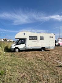Camper mansardato  Ford  2005( 6 posti)