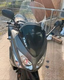 Yamaha TMax - 2008