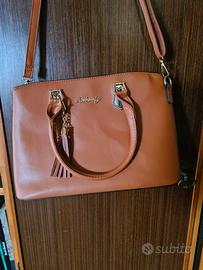 Borsetta similpelle tinta cuoio