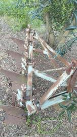 Aratro Quadrivomere a sollevatore