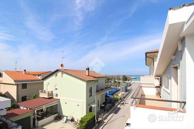 3 LOCALI A ROSETO DEGLI ABRUZZI