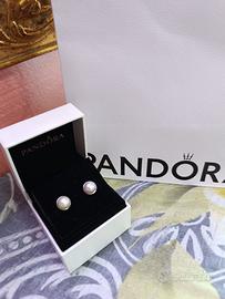 Orecchini pandora perle