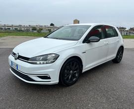 Volkswagen Golf 5p 2.0 tdi Highline 150cv dsg