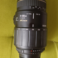 Obiettivo Sigma 70-300 apo Macro per Nikon