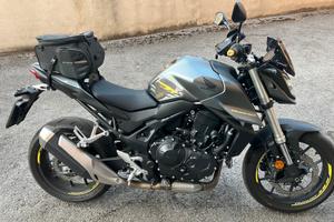 Hornet 750