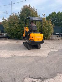 E300- ESCAVATORE YANMAR B15