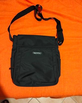 borsa tracolla marca Charro colore nero