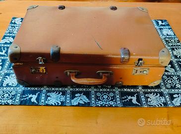 20€ valigetta vintage 1960 da collezione. agordo 