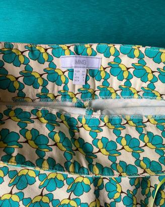 Gonna Mango Floreale - Taglia 40: Un Tocco di Alle