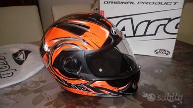 Casco integrale airoh pari al nuovo