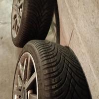 cerchi e gomme 215/45/17