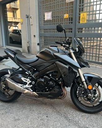 Suzuki GSX S-950
