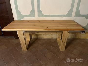 Scrivania in Larice Massello