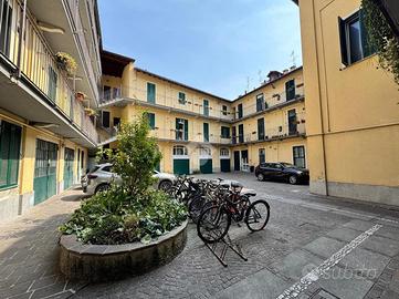 2 LOCALI A MONZA