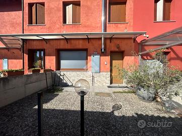 3 LOCALI A GIANICO