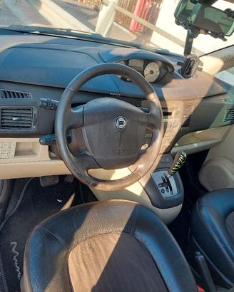 Lancia Musa 1.3 multijet 70 CV