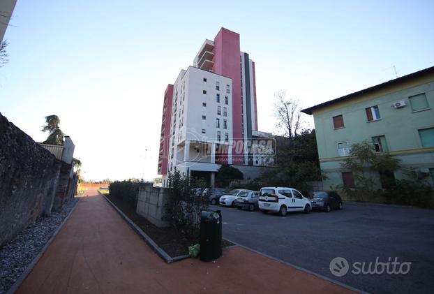 Quadrilocale con terrazzo, vista e posto auto