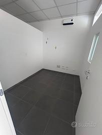 Ufficio Negozio Locale Commerciale Vingone