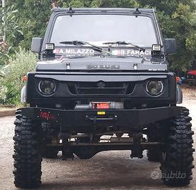 Suzuki samurai sj