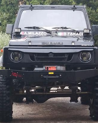 Suzuki samurai sj