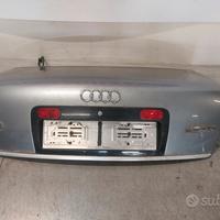 Baule bagagliaio Audi A6 4x4 2.5 diesel del 2001
