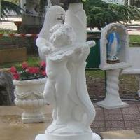 Statua lampione con bimbo