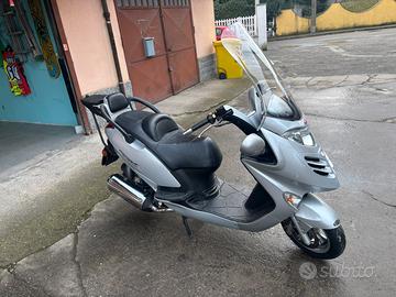Kymco gran dink 250