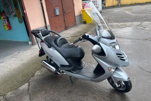 Kymco gran dink 250