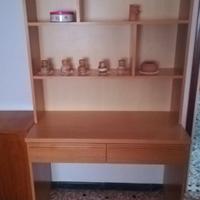 Scrivania con Libreria - Soluzione Salvaspa
