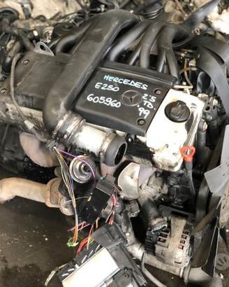 Motore Mercedes E250 605960