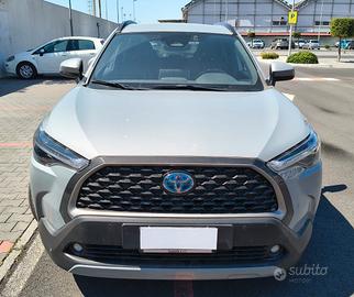 Toyota Corolla Cross 2.0 Hybrid 197 CV E-CVT Loung