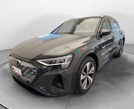 Audi Q8 e-tron Audi Q8 50 e-tron quattro