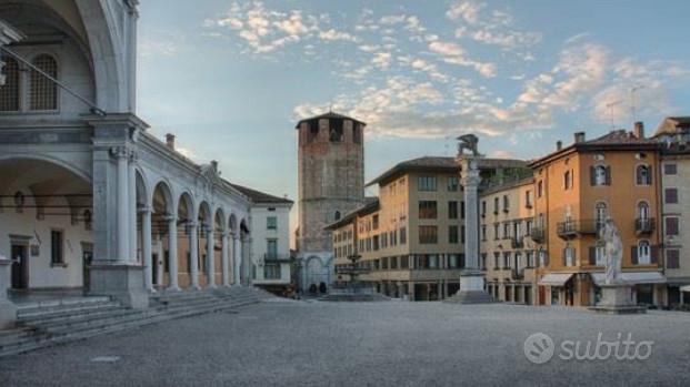 Negozio di ampie metrature in centro storico