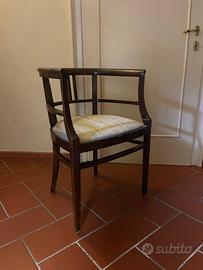 Poltroncina in di legno epoca '900