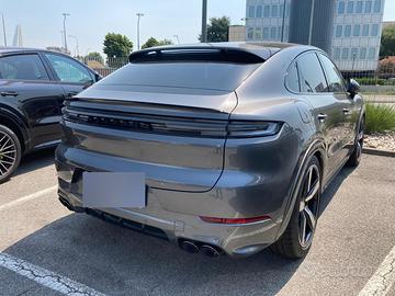 Porsche cayenne coupe e-hybrid
