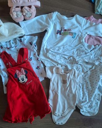 Vestiti neonata/o 0-6 mesi