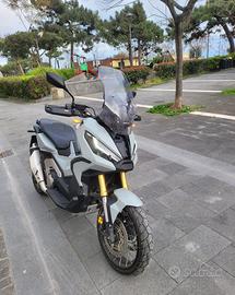 Xadv 750 2022