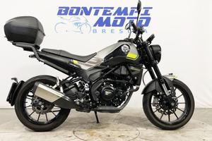 BENELLI Leoncino 250 - KM. 15000 + BAULETTO