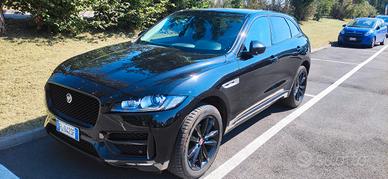 Jaguar f pace R sport 180 CV awd. aut.