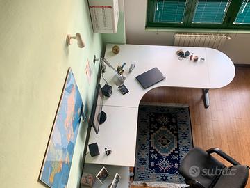 Scrivania angolare IKEA Galant 200x200