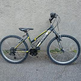 BICICLETTA 24 POLLICI AMMORTIZZATA