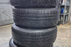 GOMME PIRELLI 225/50 r17