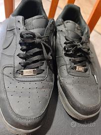 Nike air force 1 low triple black taglia 43 US 9.5