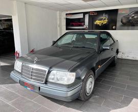 MERCEDES-BENZ E 200 cat Coupé