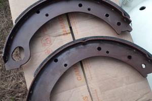 Ganasce freno Ford 3000