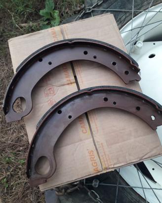 Ganasce freno Ford 3000